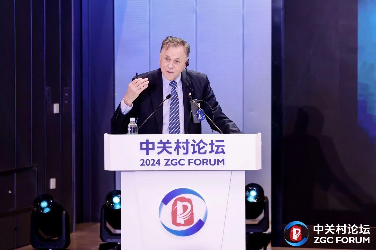 小關(guān)對話｜諾貝爾生理學(xué)或醫(yī)學(xué)獎得主巴里·馬歇爾：從致病機制到精準治療，對幽門螺桿菌的認知不斷提升